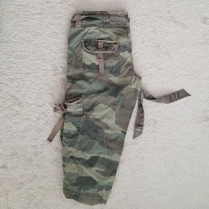 Comfy and Cute pair of Camo Capri
